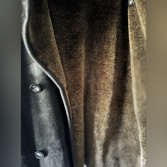 Charles Klein Size Medium Black Suede Brown Faux Fur Reversible Buttoned Jacket - Picture 7 of 16